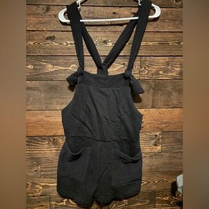 ￼Bucket List Logan Romper shorts